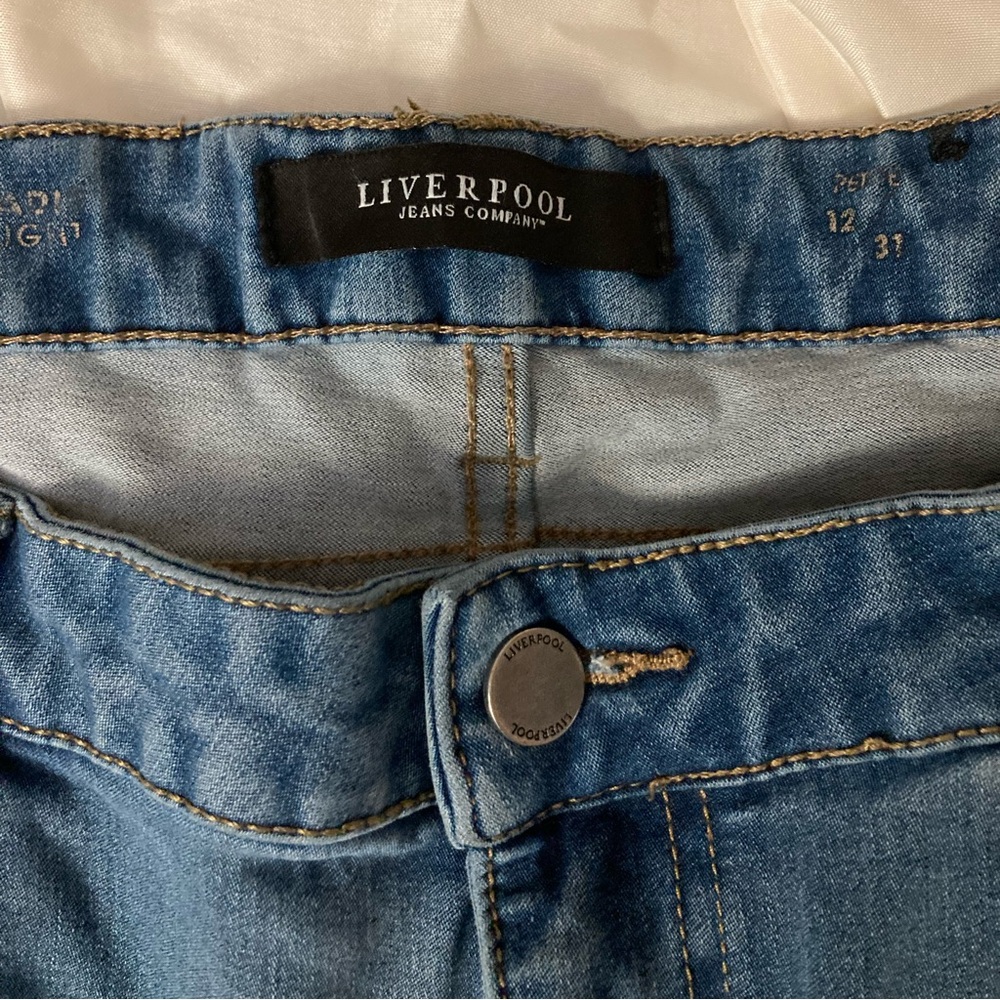 Size 12 Liverpool capri Blue jeans